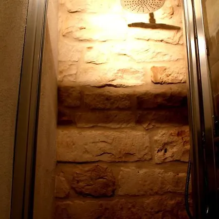 Apartment Stone